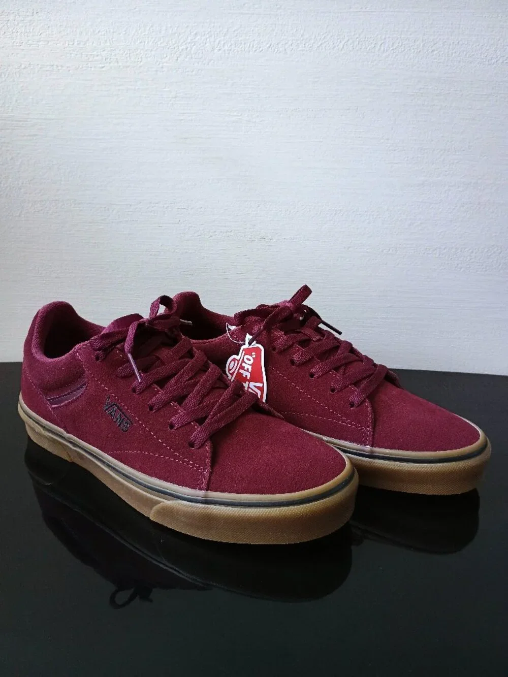 Vans Men's Seldan Suede Sneaker in Warm Amber Tone & Vintage Charm Port / Gum